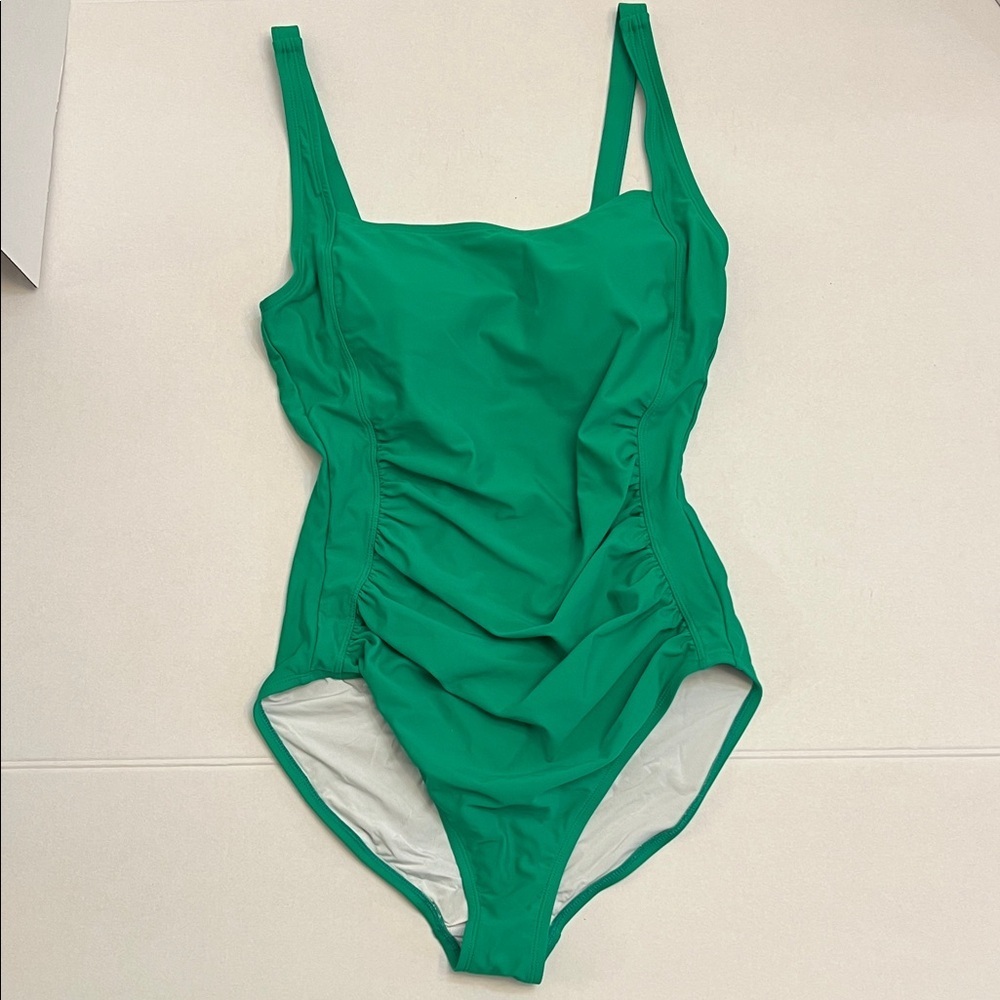 HILOR ONE PIECE WOMEN’S SWIMSUIT GREEN RUCHED SIZE 12